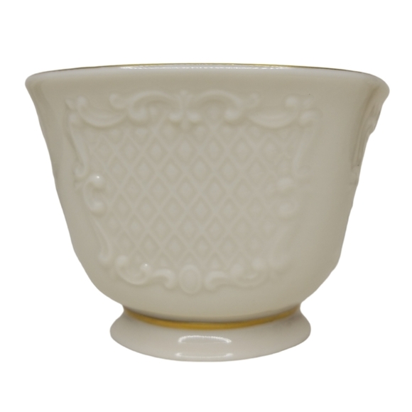 Lenox Canterbury Bowl Hand Decorated Cream Ivory 24K Gold Trim 3"H x 4.25"W - Picture 1 of 6